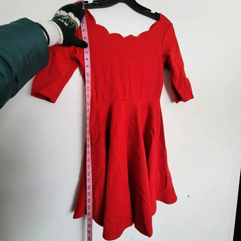 Lulu’s Fit and Flare Red Scalloped Neck 3/4 Sleeve Skater Mini Dress Size XSmall